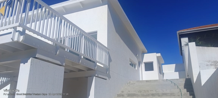 3 Bedroom Property for Sale in Hersham Western Cape